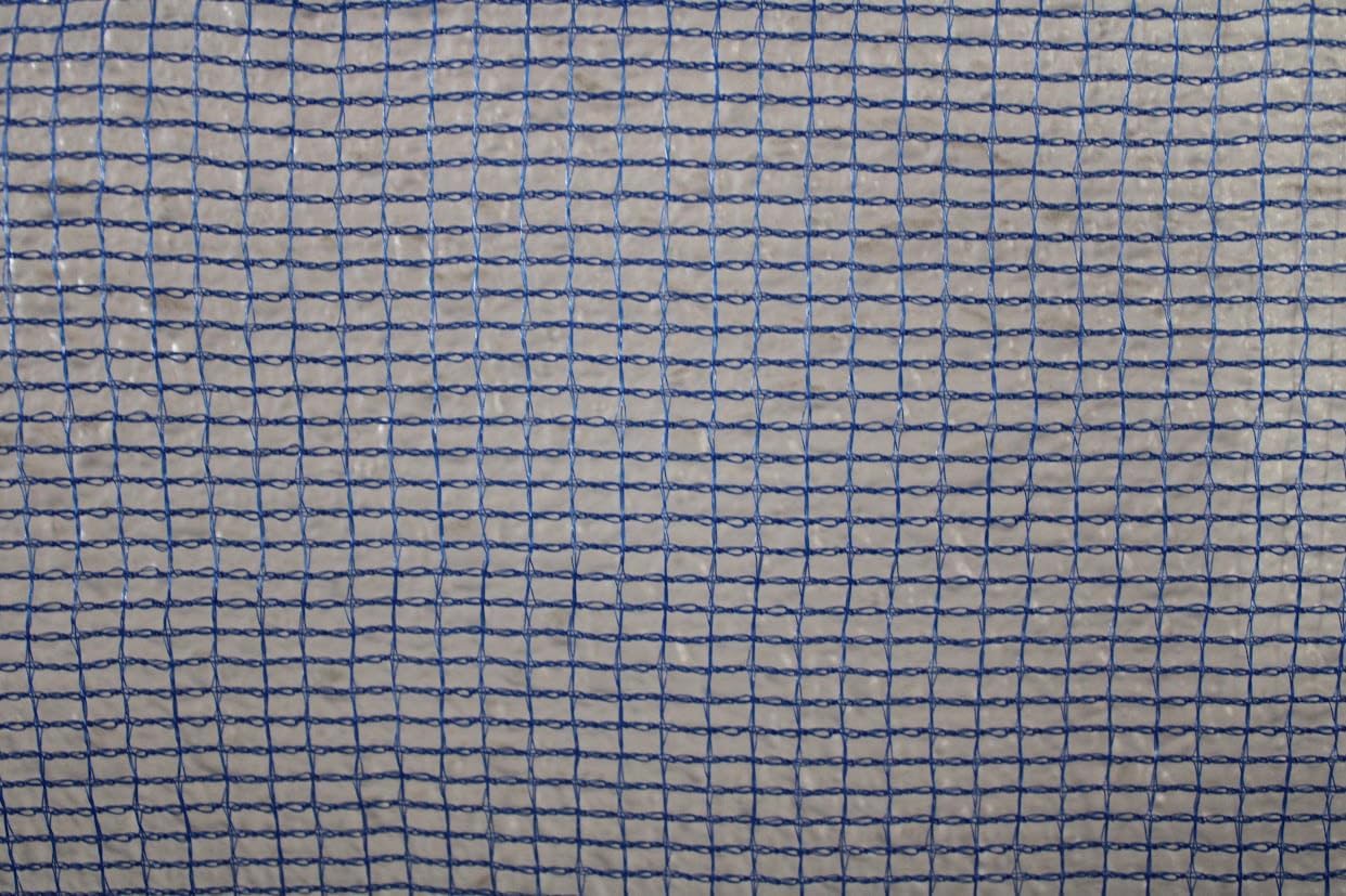 Wind Resistant Net Net with 0.2 inch (4 mm) Grommets 3.9 x 12.4 ft (