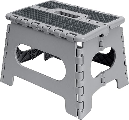 Miniatura 10 de Simplify Taburete plegable antideslizante de 9 pulgadas | Plegable | Capacidad de 200 libras | Duradero | Portátil | Cocina | Baño | Garaje | Blanco