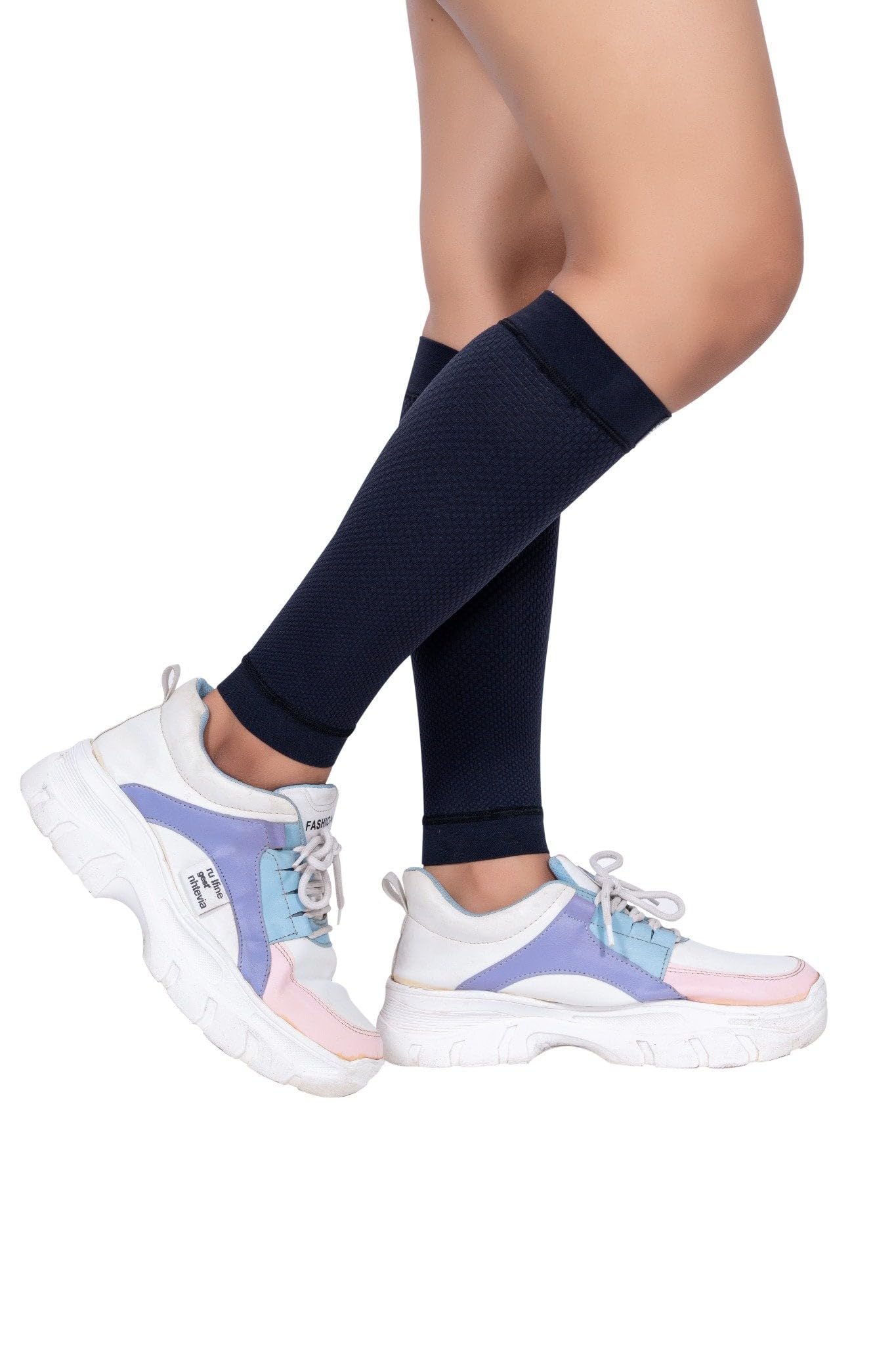FederFlex Compression Calf Sleeves: The CoreLuxe Collection - Shade: Carbon Black (MEDIUM) 1