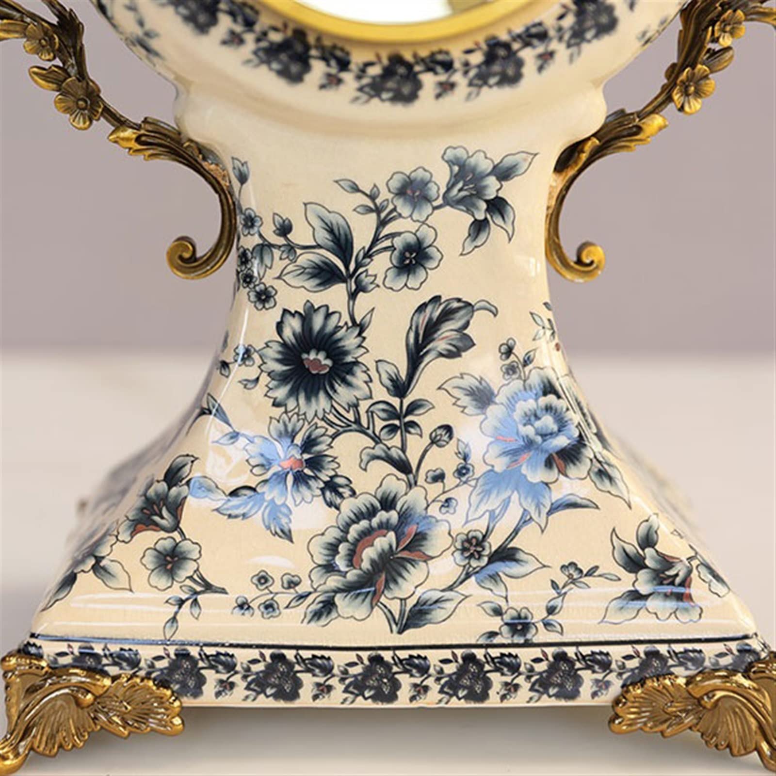 Décorative Horloge décorative de Style Classique en céramique Horloge créative Salon Chambre décoration silencieuse pour Bureau Chambre Table