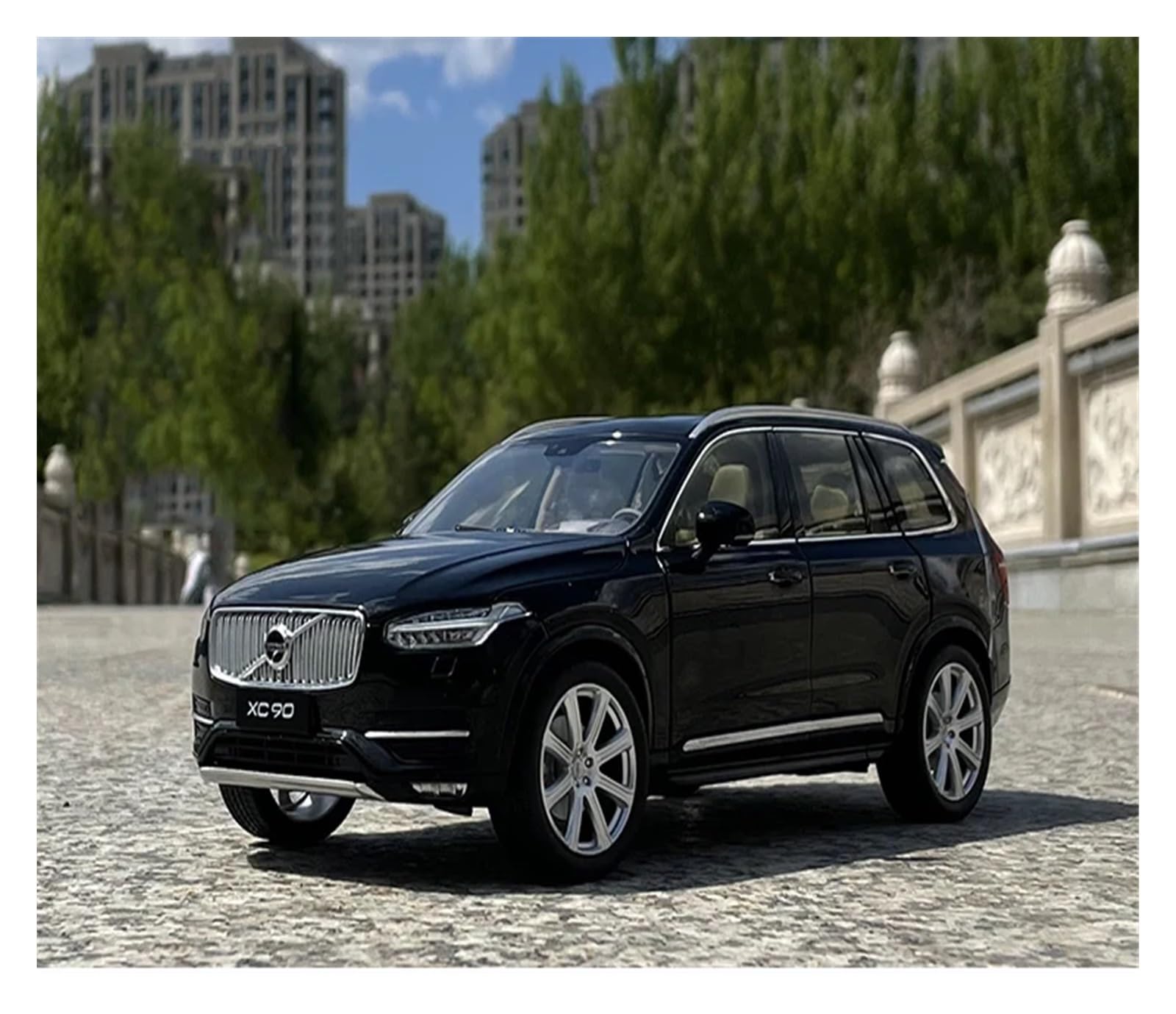 Amazon | ミニカーモデル 1:18 ボルボ XC90 SUV ダイキャスト メタル