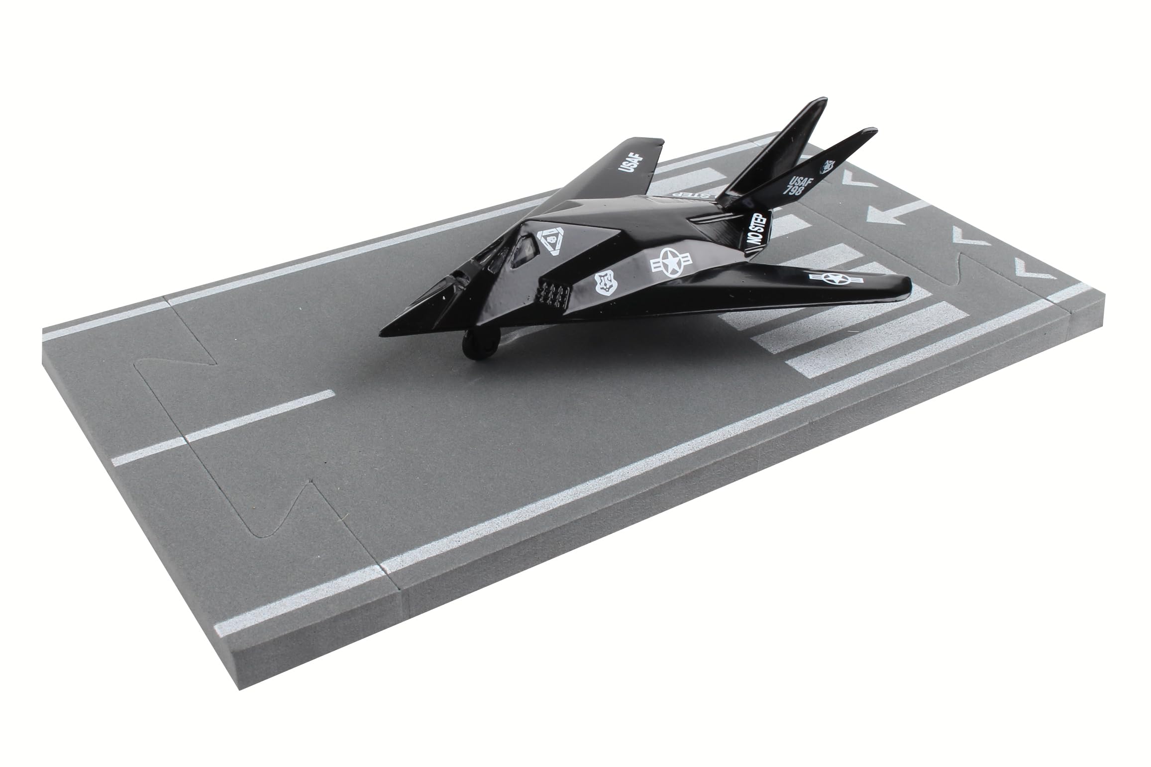 【F-117 ナイトホーク】完成品ダイキャスト製モデル  1/100 F-117 ナイトホーク】完成品ダイキャスト製モデル 1/100 - メルカリ