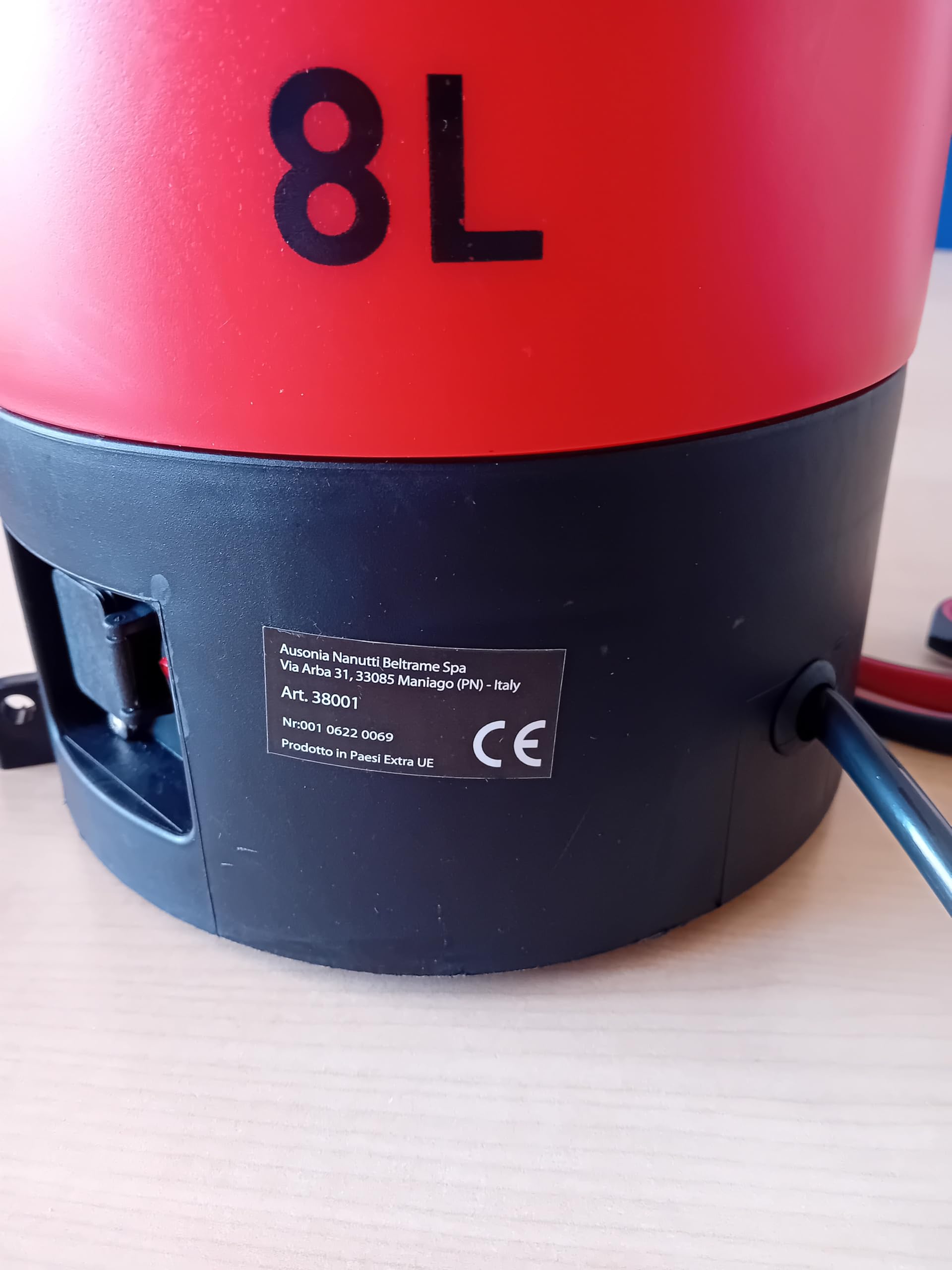 AUSONIA Pompa A Spalla Elettrica A Batteria 8 Lt
