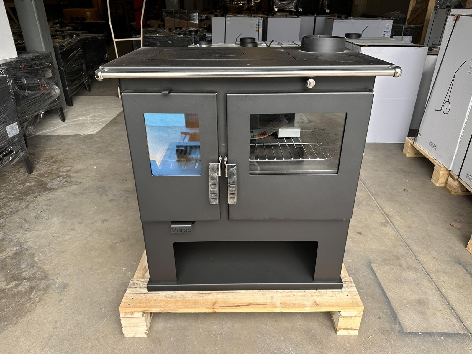 Verso Cs Holzverbrennungs-Kochherd 7.7 kW Küchenofen Schwarz