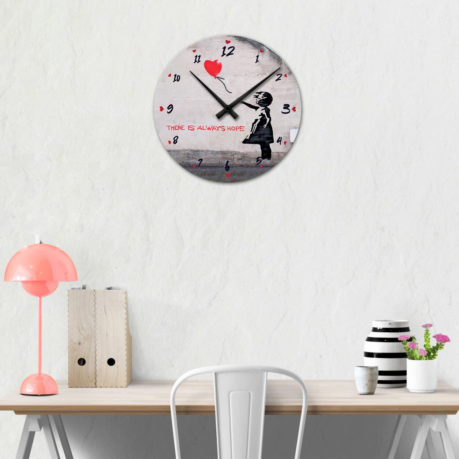Giallobus - Linienuhr Basic - Banksy - Rotes Ballonmädchen - MDF-Holz - Basic 30x30 - Leiser Mechanismus – fertig zum Aufhängen – Moderne