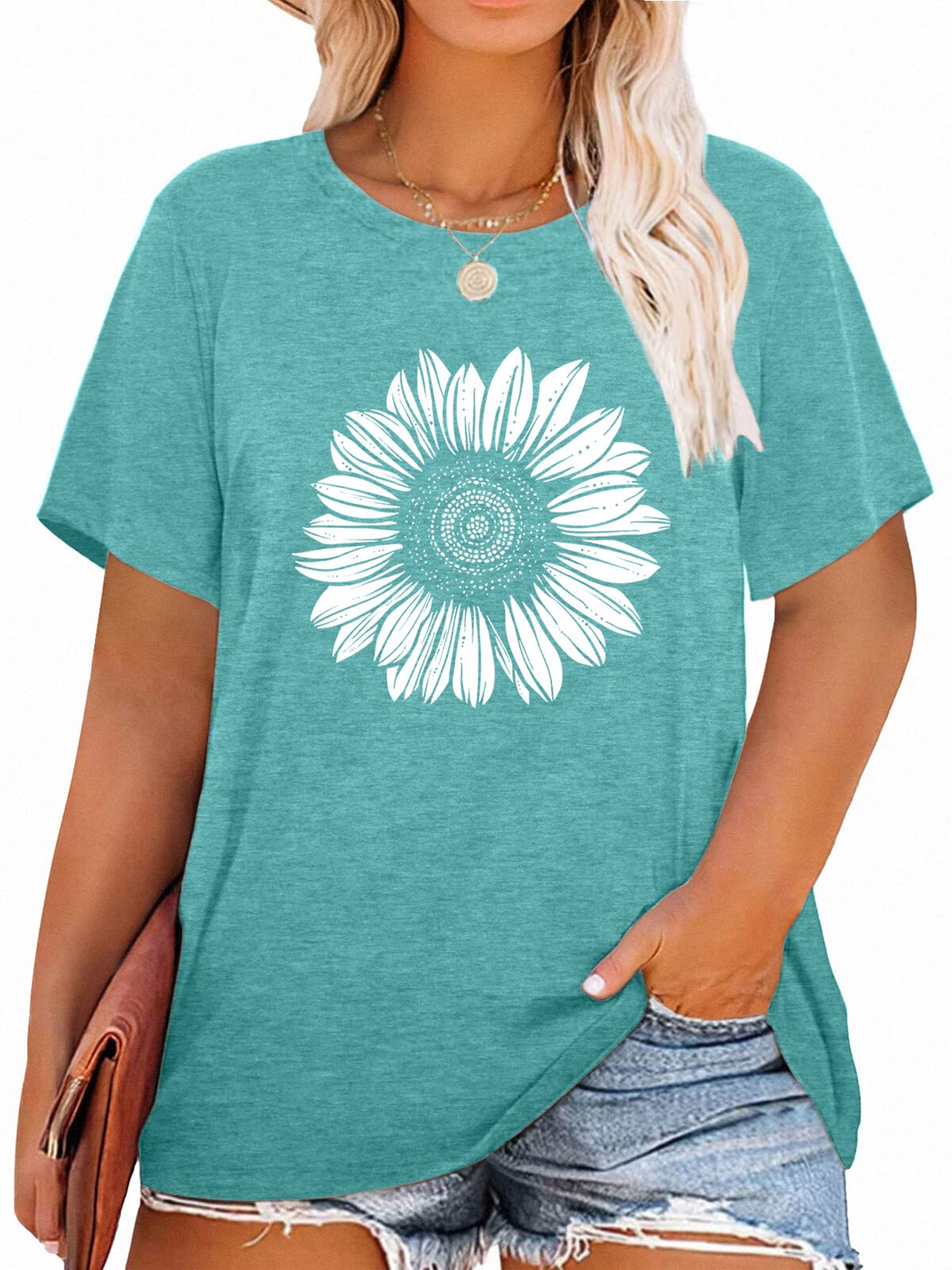 Womens Plus Size Daisy Graphic T-Shirt Summer Flower Cute Short Sleeve Shirts Casual Loose Tees Tops for Women