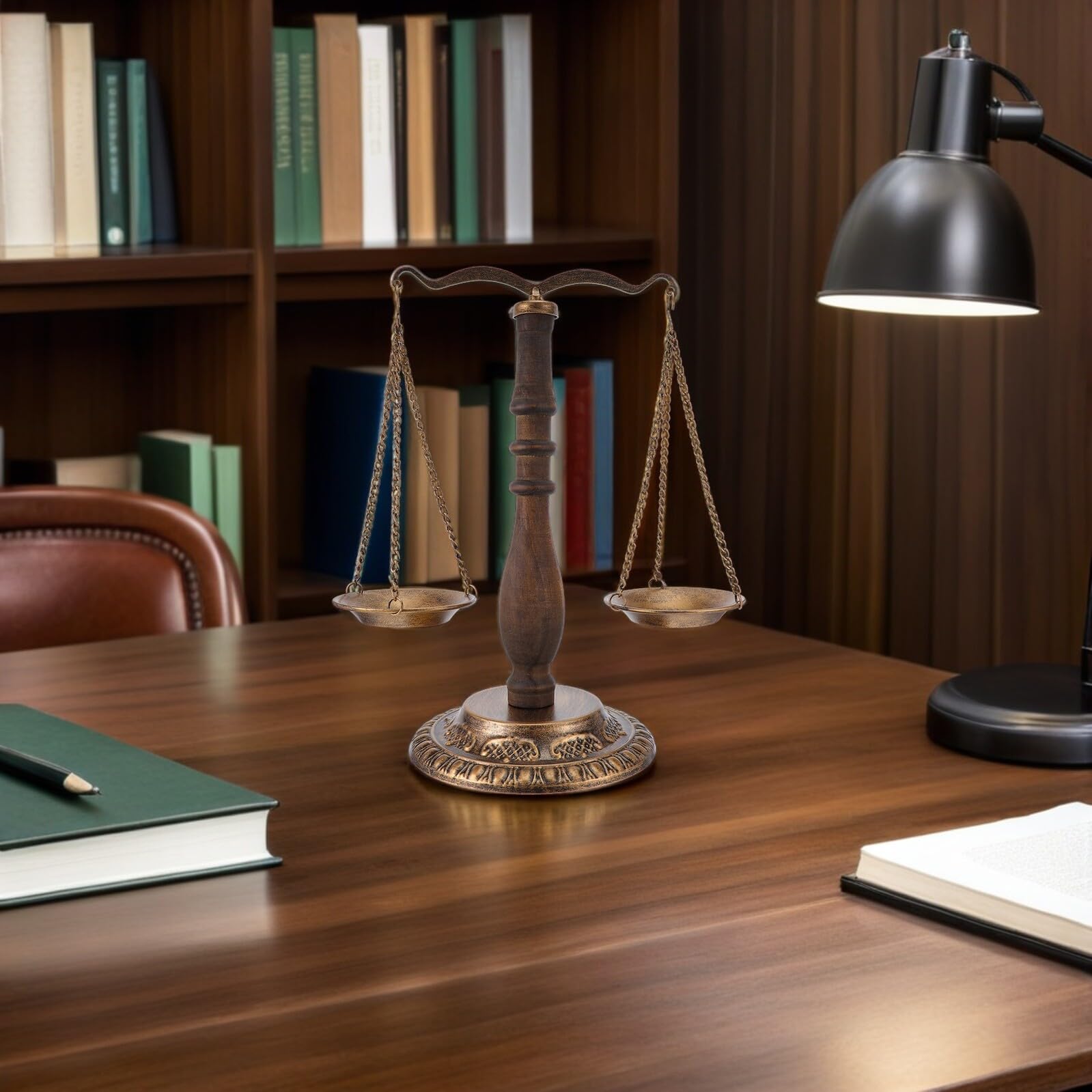 PRETYZOOM Vintage-Waage aus Metall für Schreibtisch Eisenwaage-skulptur als Deko Retro-justizstatue Aesthetische Büroeinrichtung Antikes Wohnaccessoire mit Waage-Motiv