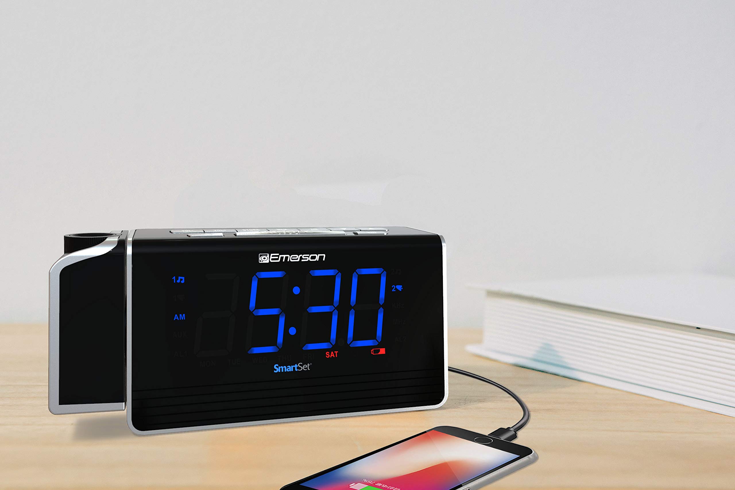 Emerson Research Deluxe Alarm Radio Projector Clock New sales