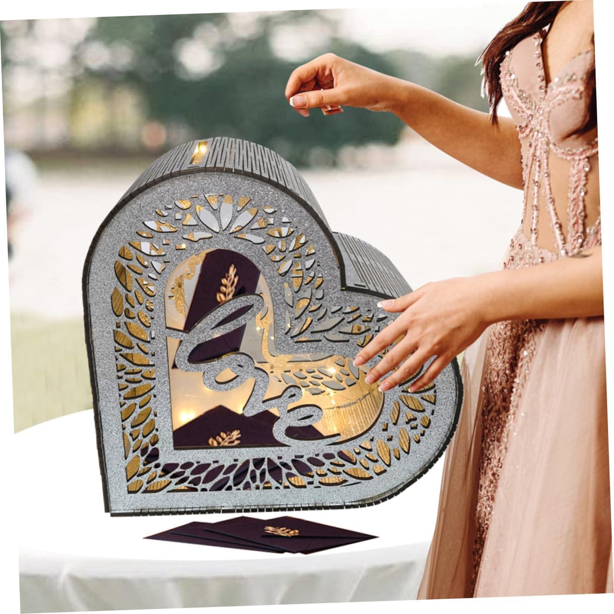 Heart-shaped Wooden Card Box with Hollow Design and Glitter Finish, Portable Greeting Card Holder for Wedding Reception, Birthday, and Valentine’s Day Decorations