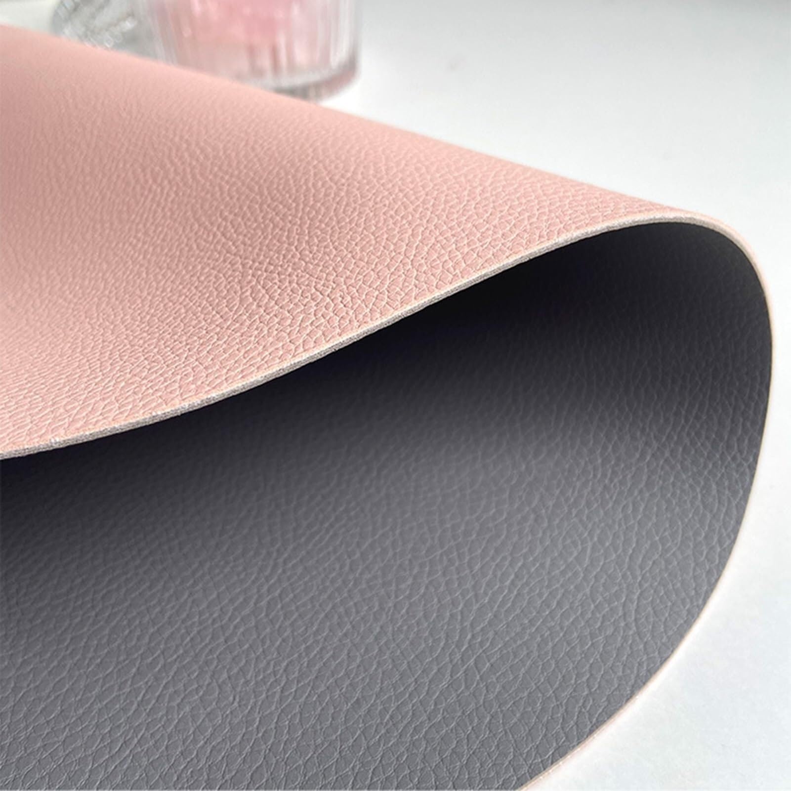 Décoration de Table, Sets de Table, Tapis de Cuisine/Salle à Manger ovales (Lot de 4/6/8), en Similicuir Rond, résistants à la Chaleur pour Une Utilisation intérieure et extérieure.