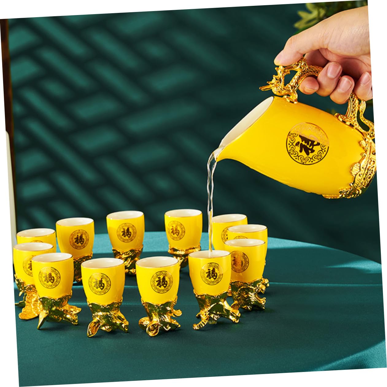 Cabilock 1 Juego Juego de Vino del Zodiaco Chino Vasos bañados en Oro Vasos de Licor de Whisky Kit de Bebida de Licor de cerámica Copa de Licor del Zodiaco Dorado Frasco dispensador de Agua
