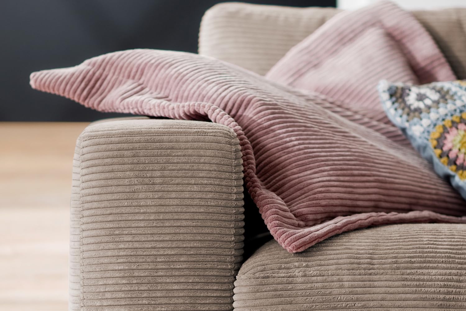 KAWOLA - 3-Sitzer Sofa Madeline - Modernes Design, XXL Couch Big Sofa, Komfortables Relaxsofa - Taupe, Polyester