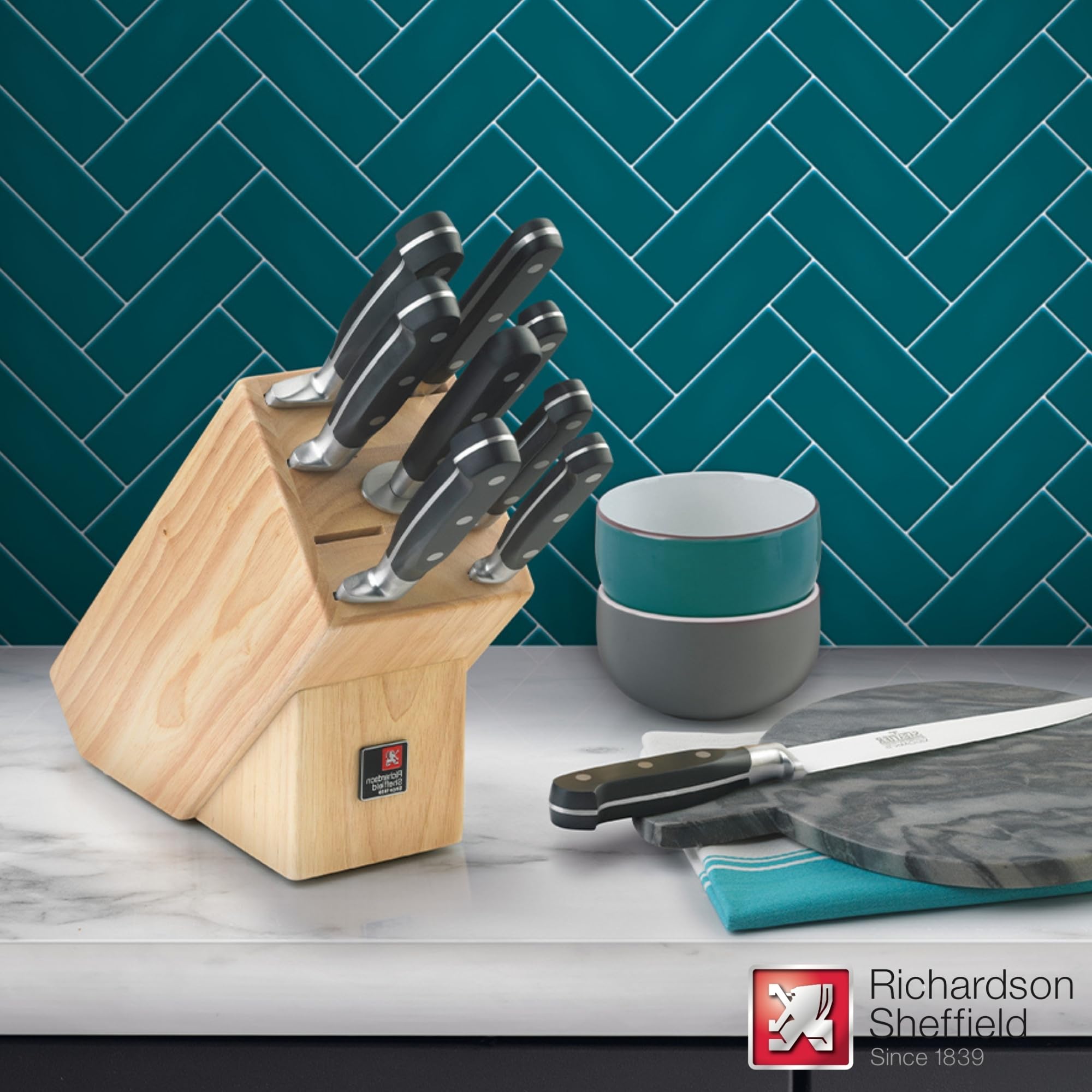 Richardson Sheffield V SABATIER Bloc à Couteaux avec 10 Couteaux tranchants en Acier Chrome-molybdène Vanadium Massif avec Trou en Bois Massif et Beau Design
