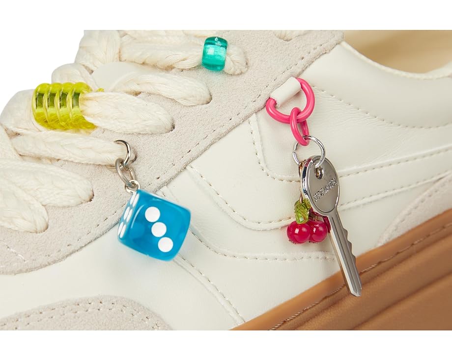 Steve Madden Dodge - Right View