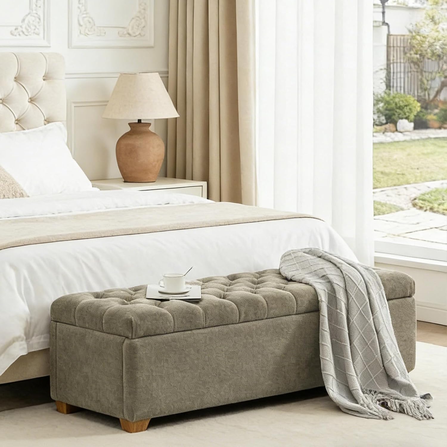 Mlmh & Kngwa Bedroom Bench with Storage, 60" W Tufted End of Bed King Size Bench with Wood Legs, Upholstered Storage Benches for Entryway, Living Room, Cloakroom, Brown