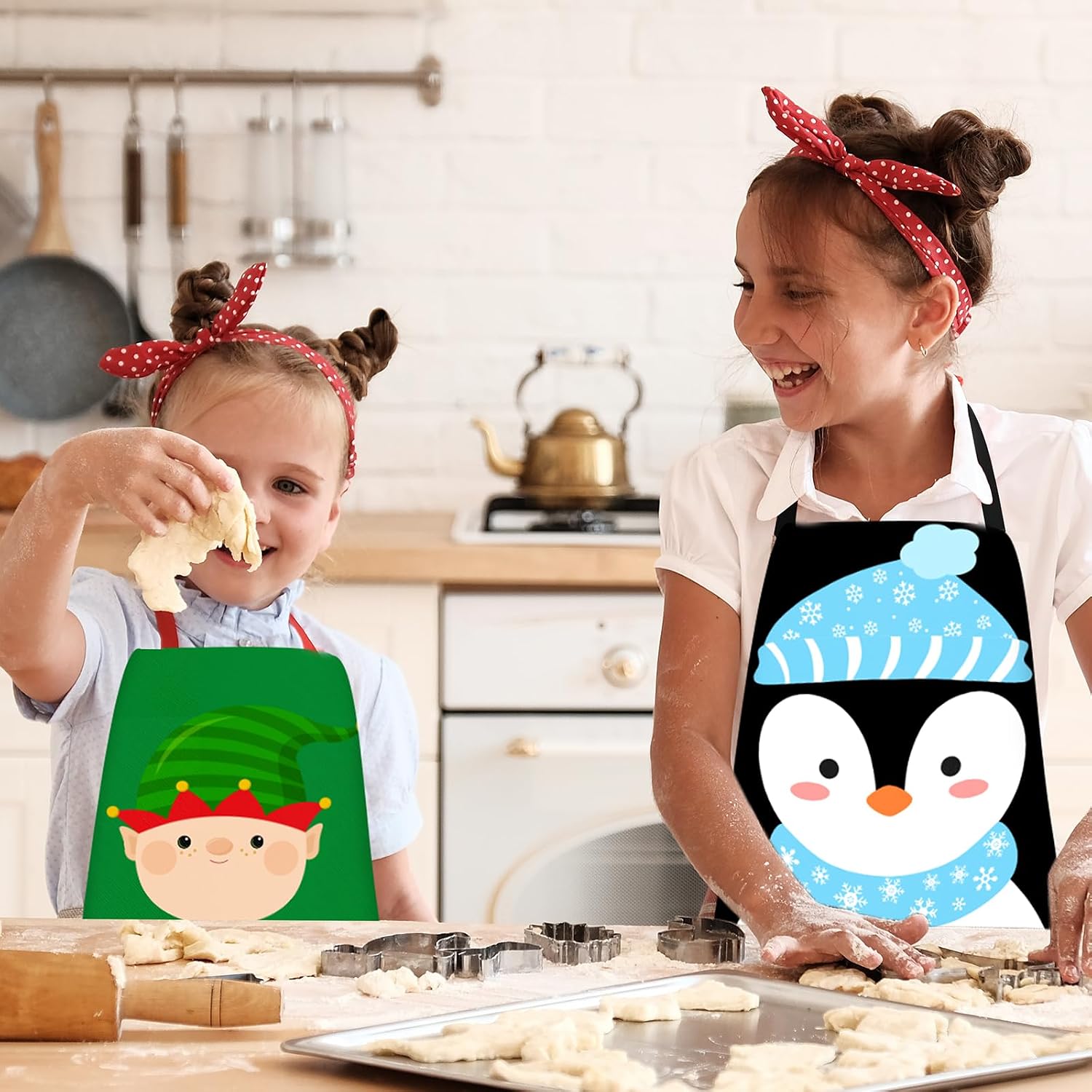 6 Pcs Kids Christmas Aprons with Pockets, Waterproof Christmas Aprons for Kids, Snowman Elf Gingerbread Apron for Children, Holiday Kitchen Baking Cooking Aprons, Christmas Kitchen Accessories