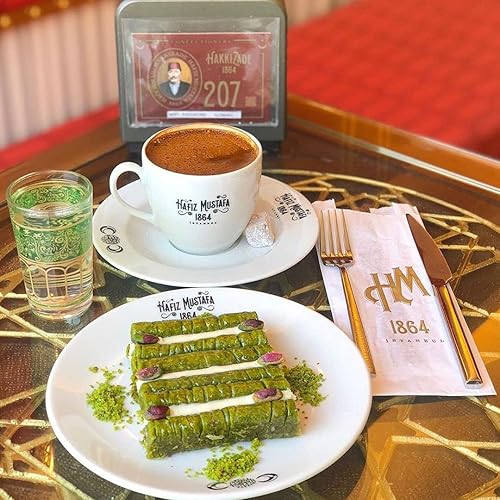 Miniatura 46 de Hafiz Mustafa 1864 Istanbul Baklava - Caja de pastelería - Bocadillos de postre de Baklava horneados hechos de hojas de masa filo fresca, pistacho