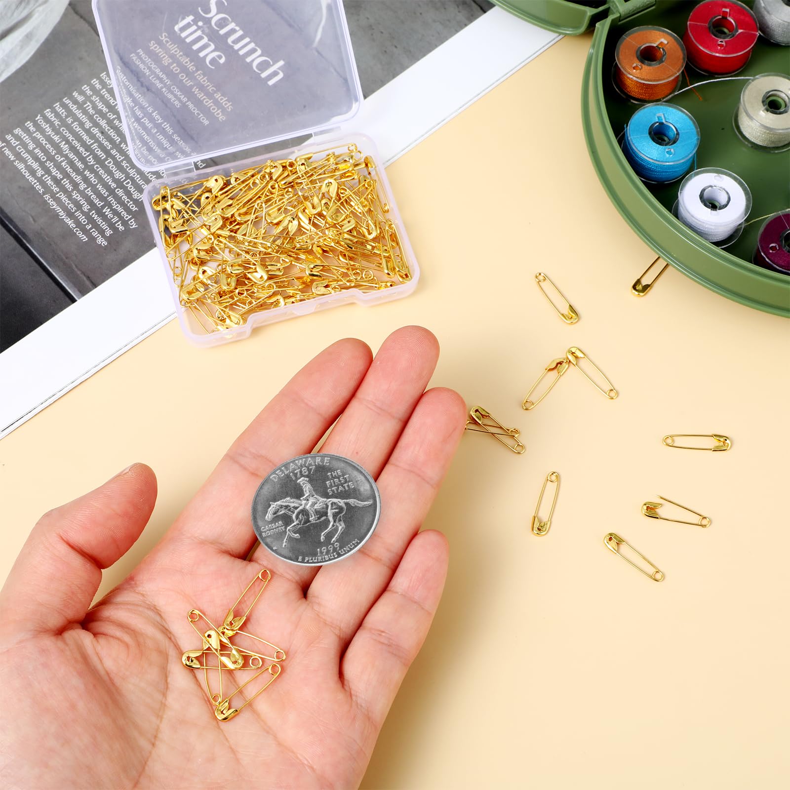 LOT DE 130 épingles à Nourrice Avec Boîtier Transparent 27 à