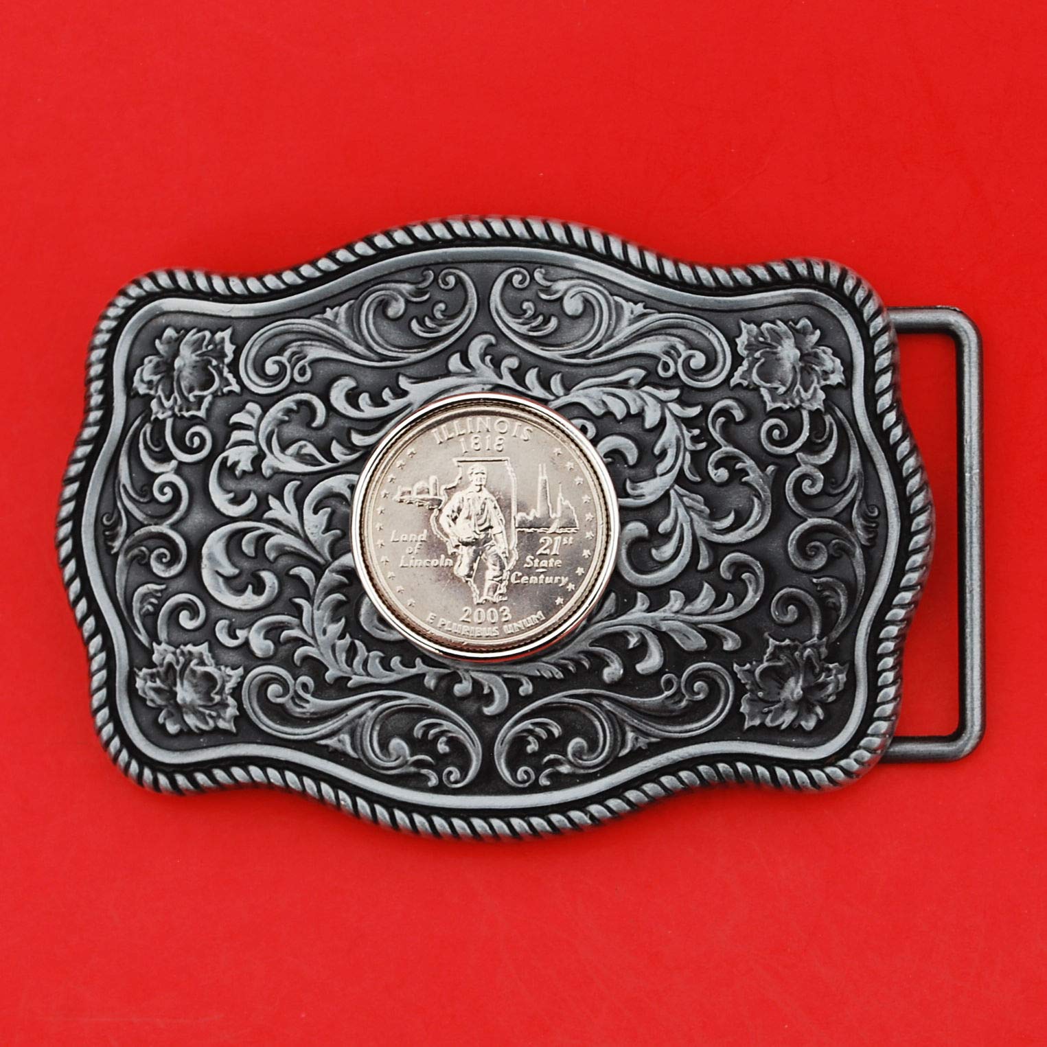 US 2003 Illinois State Quarter BU Uncirculated Coin Silver Tone Belt Buckle NEW - Beautiful Western Scroll Design