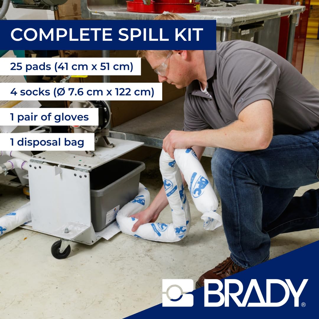 SPC® by Brady Kit Anti-Inquinamento per Oli – Kit Assorbente per Sversamenti di Oli e Liquidi a Base di Petrolio, Include 25 Panni Assorbenti per Olio, 4 Calze, Guanti e Sacco per Smaltimento
