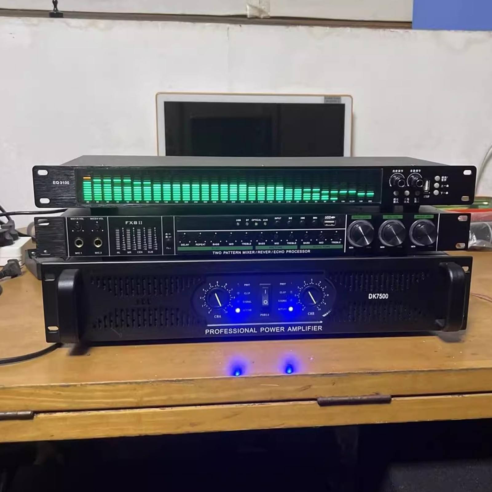 égaliseur Graphique 31 Bandes, Système Audio Stéréo Numérique Professionnel avec Réduction du Bruit, Affichage LED du Spectre Musical, 10 Effets Préréglés, Entrée Optique Coaxiale Bluetooth, pour