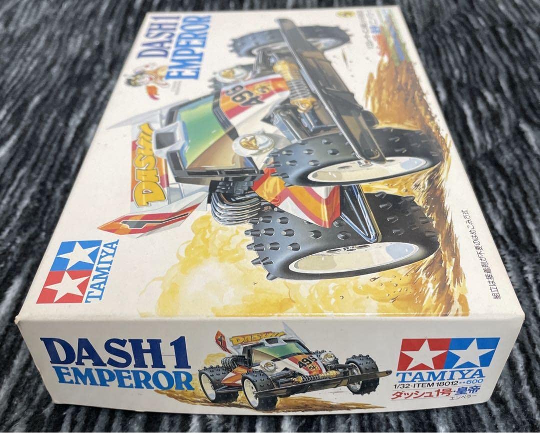 ダッシュ1号　皇帝　小鹿モデル Amazon | ミニ四駆 小鹿 ダッシュ1号皇帝エンペラー） 通販