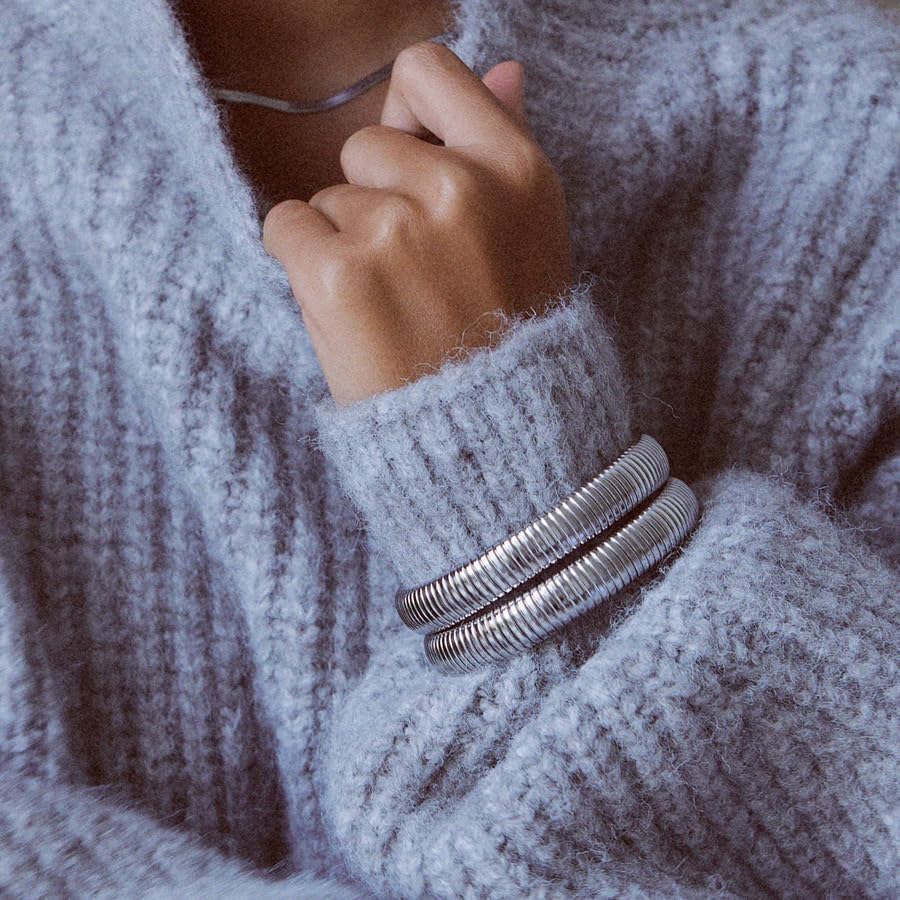 Gold Bangles for Women Chunky Gold Bracelets 18K Gold Plated Stainless Steel Bangles Bracelets Flexible Stretch Bangle Chunky Jewelry for Women - Image 5