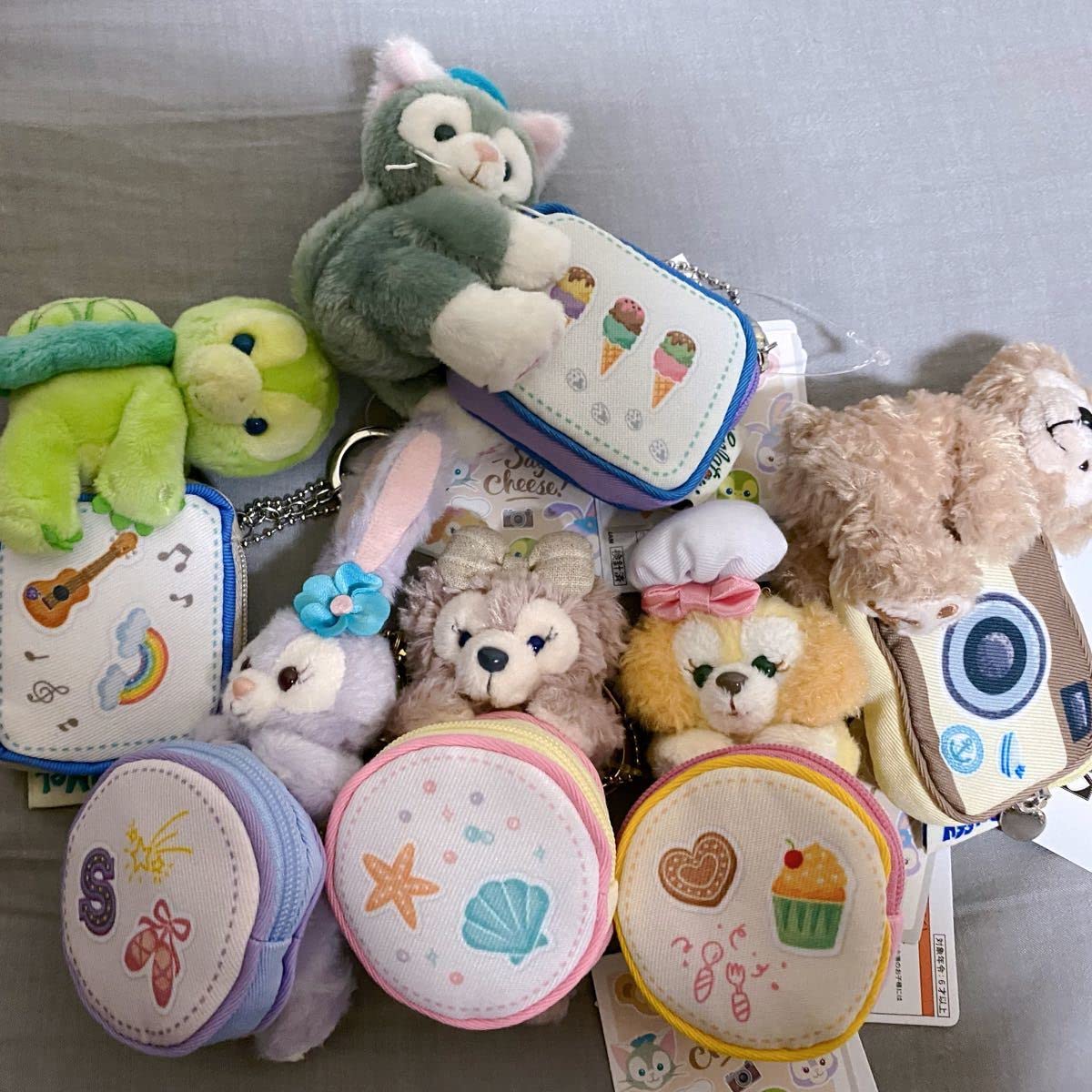 Amazon.co.jp: セイチーズ ぬいぐるみポーチ6点セット ダッフィー