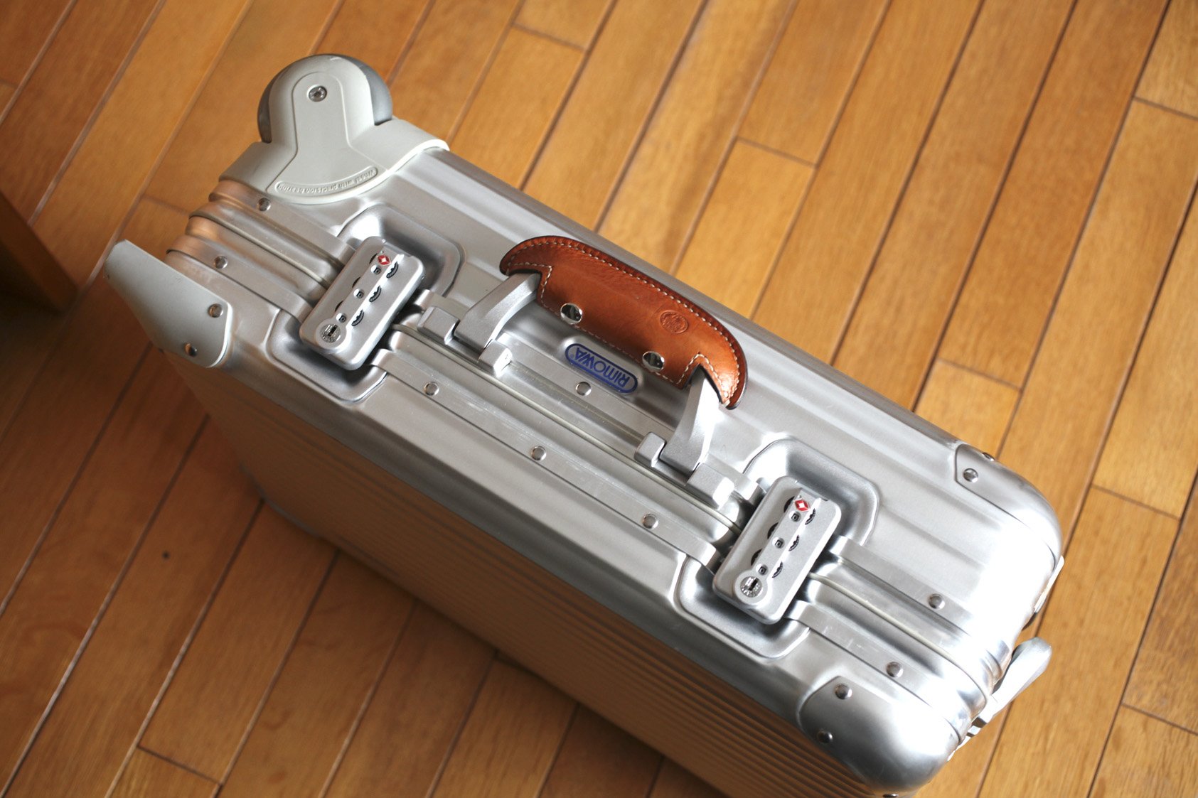 Amazon | 革ハンドルカバー RIMOWA リモワと互換性あり キャメル