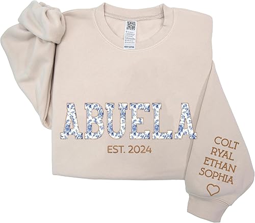 LOVELYPOD Sudadera bordada personalizada con nombre de niños en la manga, camisa del día de la madre, regalo para la nueva mamá en Navidad