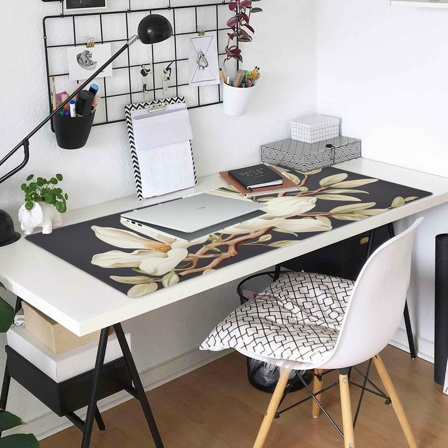 Nature-Inspired White Magnolia Design Mouse Pad XL Desk Mat with Non-Slip Rubber Base and Stitched Edges for Gaming, Laptop, and Office Use