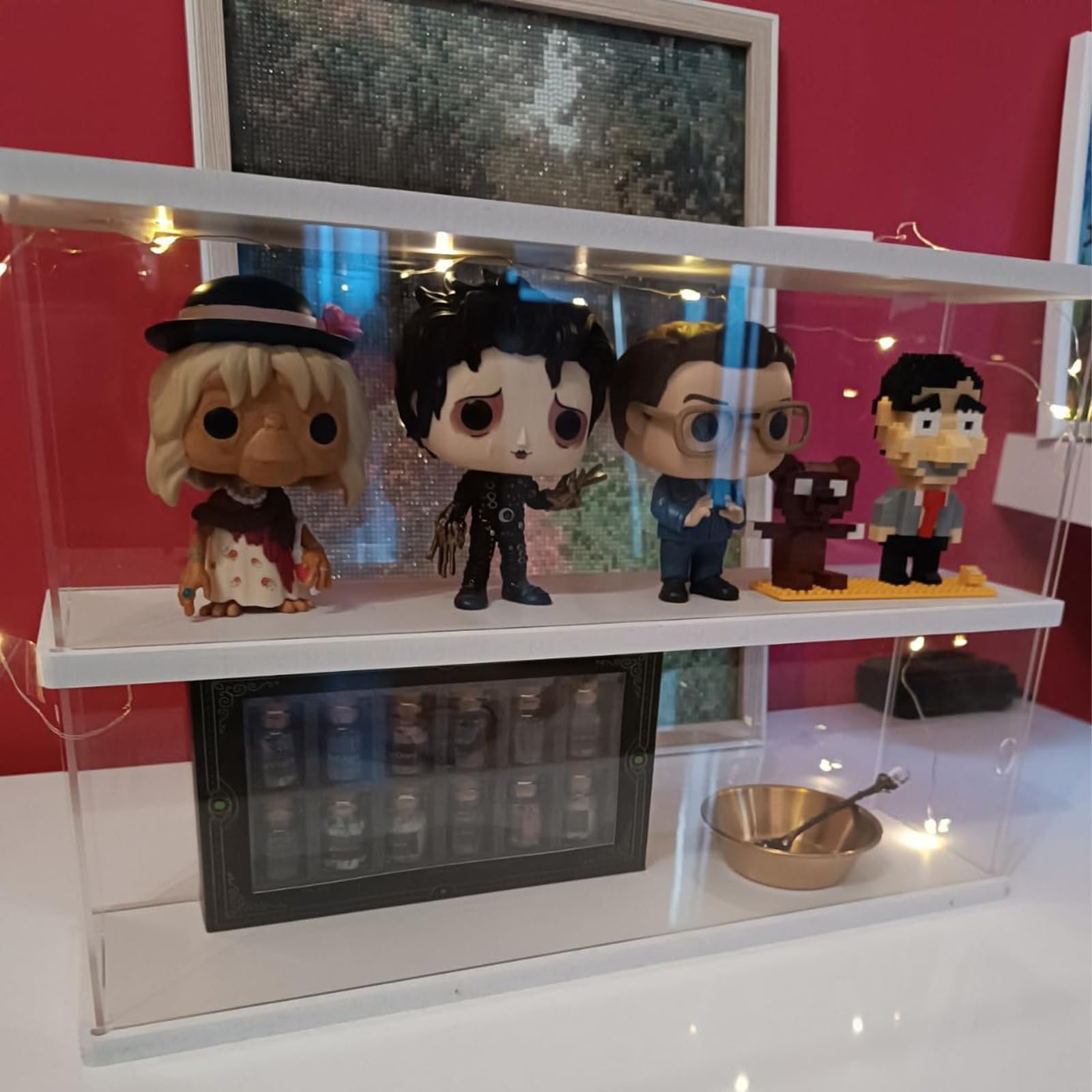 Acryl Vitrine Schaukasten für Funko Pop 11.5cm Figur, Transparente Acrylbox Präsentationsbox für LEGO Minifiguren Popmart Sammlerstücke für Playmobil DFB WM Sammel Actionfiguren, Weiß 39.5x9.6x27.5cm