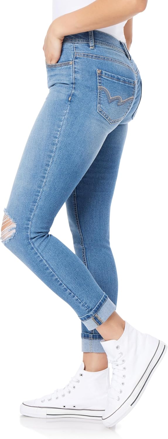 WallFlower Women’s Flirty Curvy Skinny High Rise Insta Stretch Juniors Jeans (Standard and Plus)