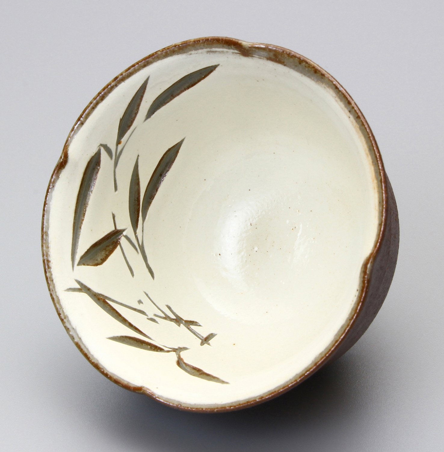 Amazon.co.jp: 京焼 清水焼 正窯 ぐい呑み 南蛮彫笹 G1-3-2