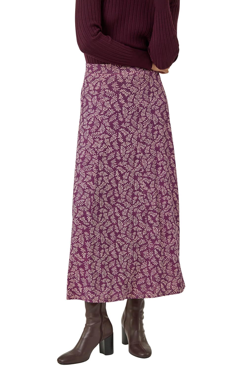 Roman Women's Dark Red Sprig Leaf Stretch Midi Skirt In Size 14
