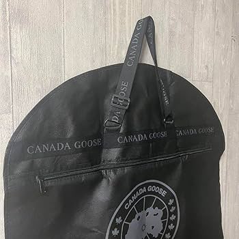 ２セット同梱・カナダグース　ガーメントケース　ケースのみ CANADA GOOSE - カナダグース ガーメントケース保存袋ハンガー