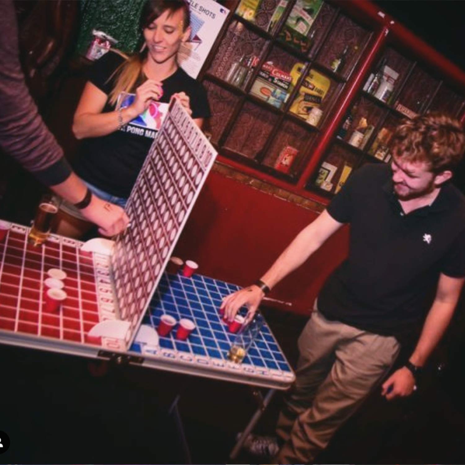 Beer Pong Table Officielle BattleShots Bataille Navale Etanche Résiste aux Rayures Jeu de Soirée Apéro Jeu à Boire Beerpong®
