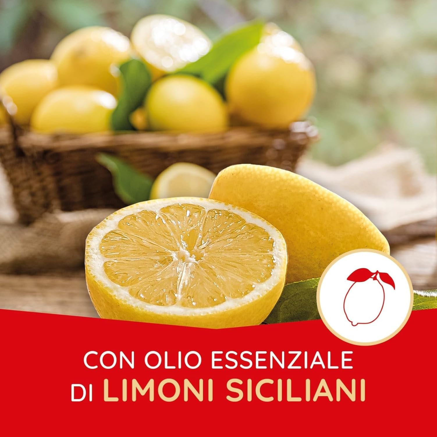 Loacker, Quadratini Lemon, Cubetti da Mangiare in un Boccone, con Cinque Strati di Croccanti Cialdine Wafer e Quattro di Crema al Gusto Limone, Snack Dolci per Colazione, 12 Sacchettini Richiudibili
