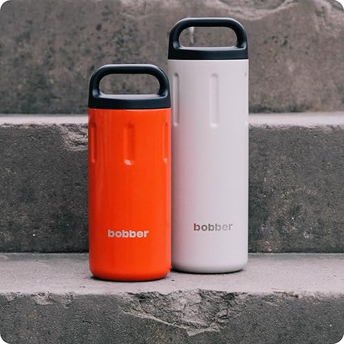 Miniatura 7 de BOBBER Botella de agua térmica de acero inoxidable de 26 onzas con asa en la tapa, 100% a prueba de fugas, fácil de limpiar y apta para