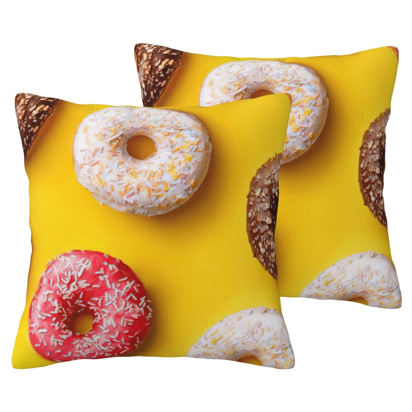 Housses de coussin beignet d'automne pour raviver un canapé terne de salon