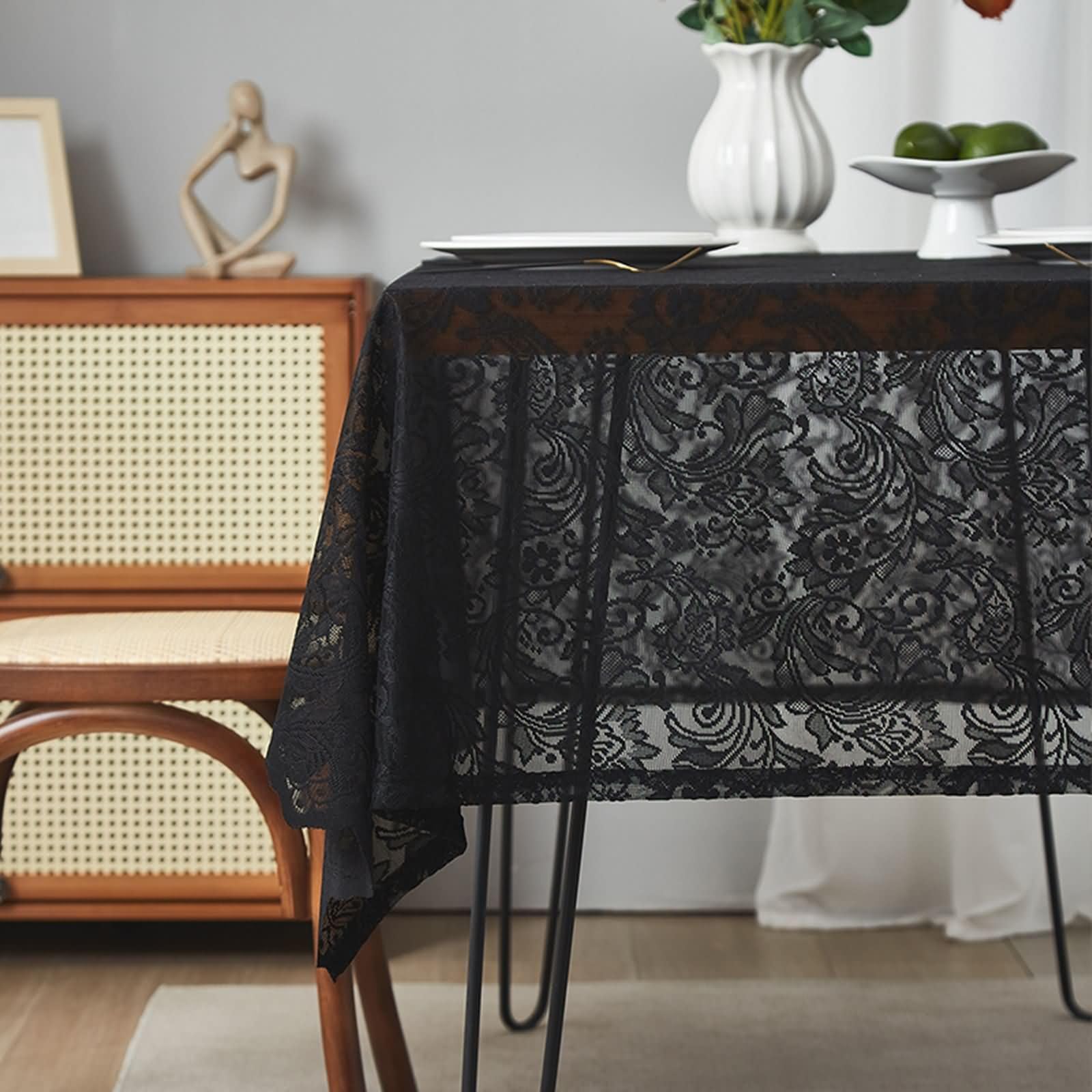 Nappe anti-tache lavable en machine 140x300 cm en polyester brodé Beydodo