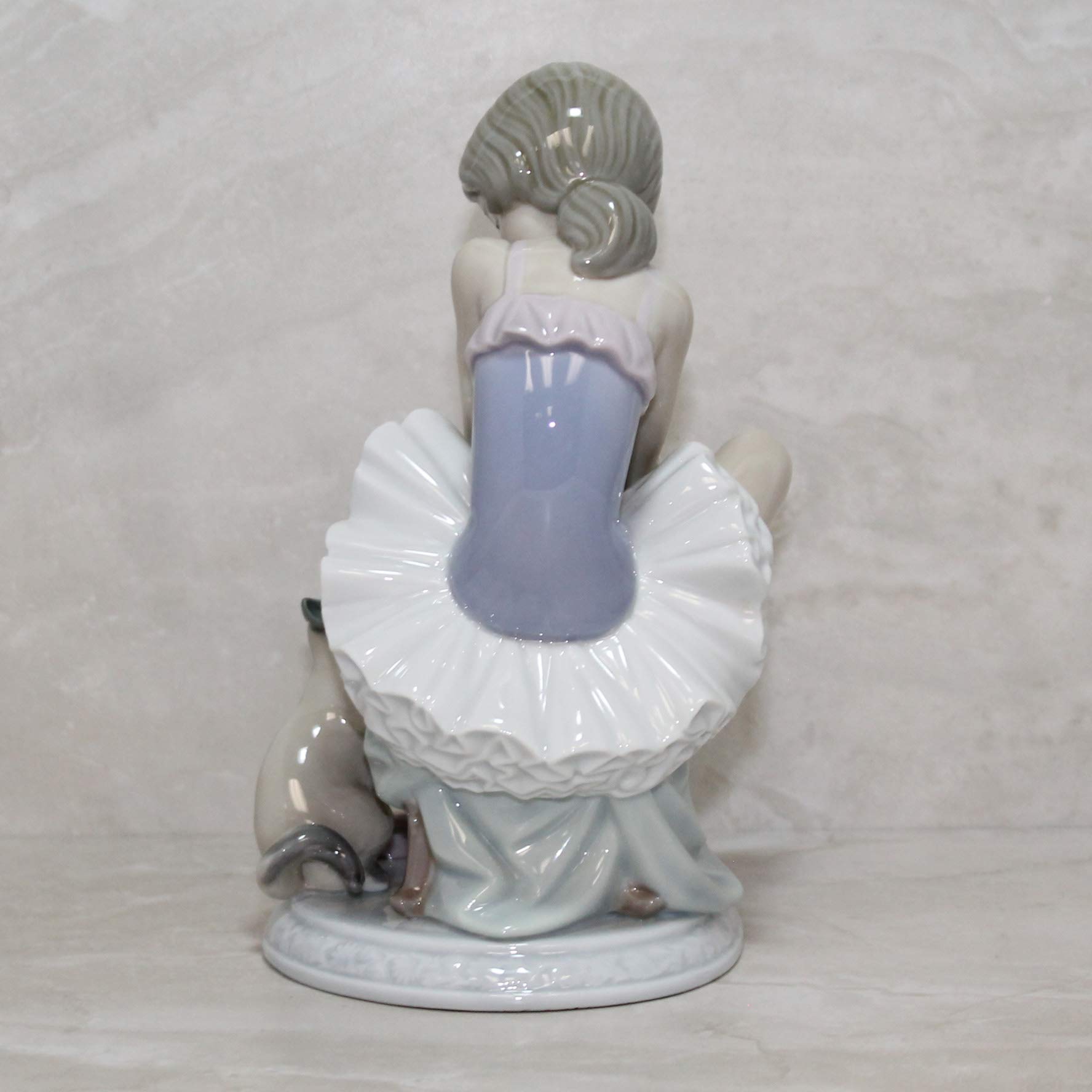 Amazon.com: Lladro Dog's Best Friend 01005688 : Home & Kitchen