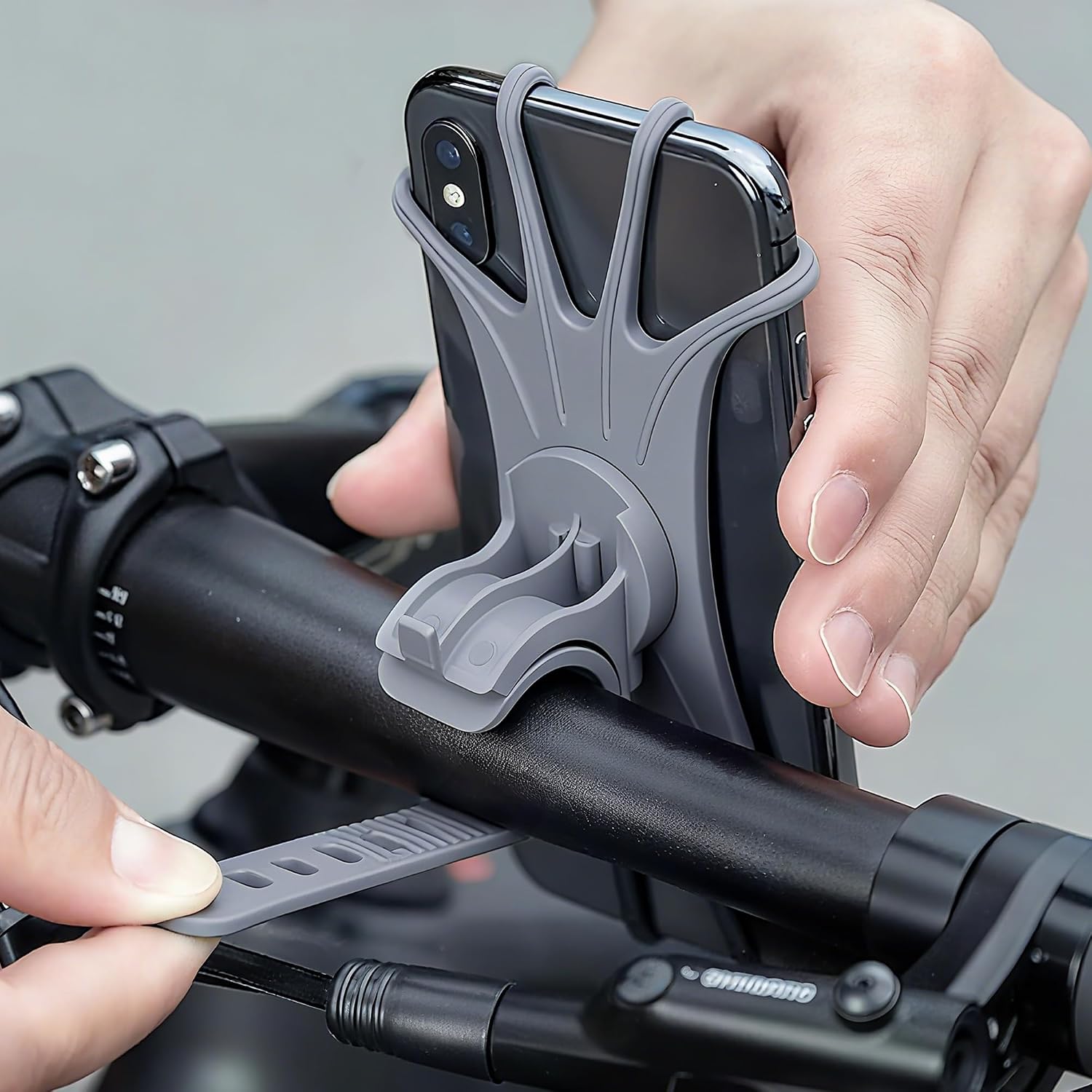 Gray Bicycle Phone Mount – Universal 360° Handlebar Holder for Motorcycles & Bikes