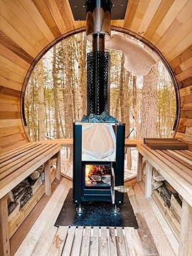 outdoor hot tub and sauna