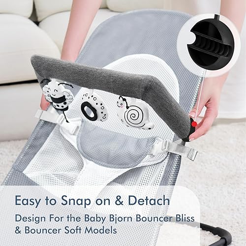 Miniatura 7 de Baby Bjorn - Barra de juguetes para gorila de bebé, suave con 3 juguetes sensoriales lindos, fácil de colocar y quitar, agradable a la piel, lavable