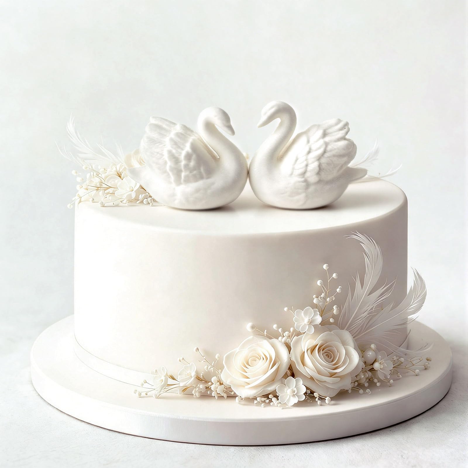 Photo 1 of Hoteam 2 Pcs Swan Cake Topper Couple Wedding Cake Toppers Decor Vintage Elegant Ceramics Wedding Decor Novios Para Pastel for Anniversaries Engagement Party Bridal Showers Romantic Desk Decoration