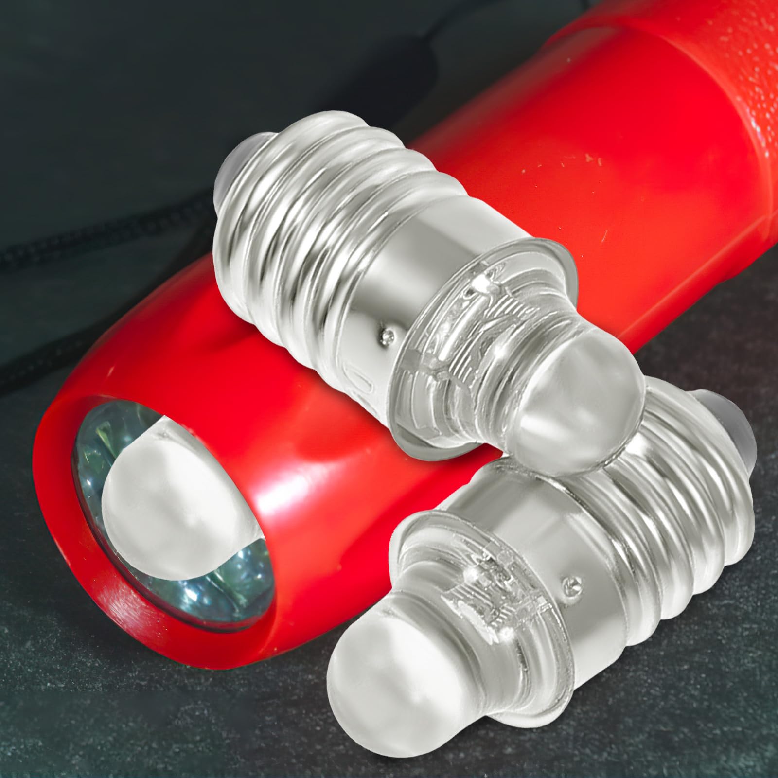 KICHOUSE Bombilla Mini de Repuesto E10 para Linterna, 2 Piezas Plata | Base de Rosca E10, Metal y Vidrio, Formato Pequeño, Alta Prestación, Fácil Instalación