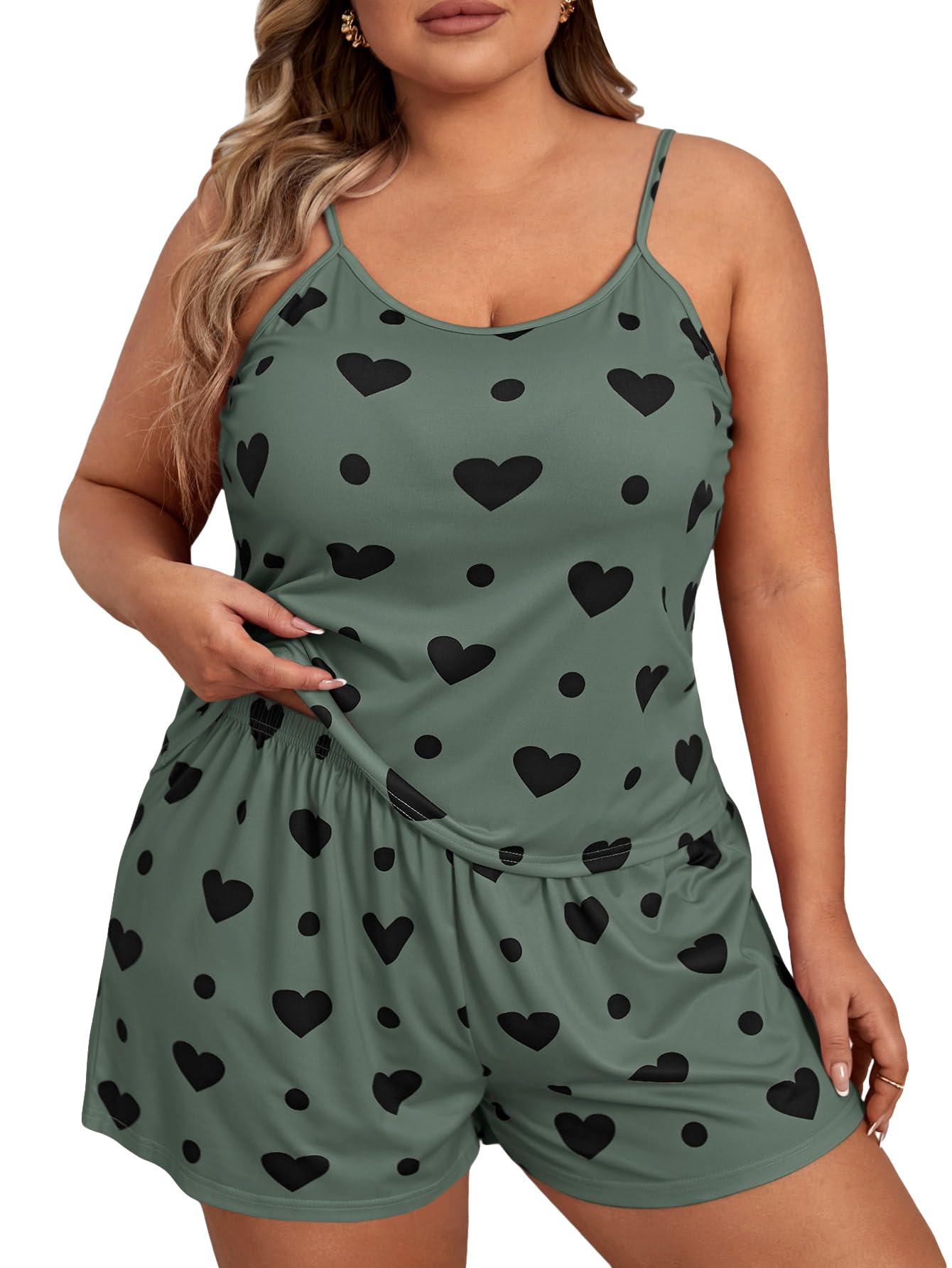 GORGLITTERWomen's 2 Piece Plus Size Lounge Set Heart Print Cami Tops and Shorts Comfy Pjs
