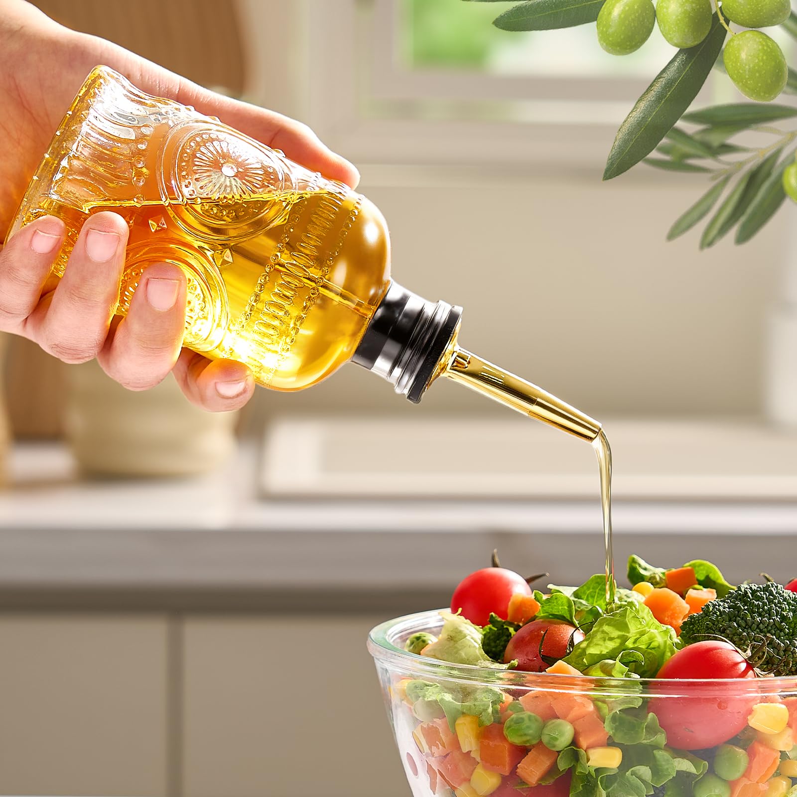 Baalaka Botella dispensadora de aceite de oliva para cocina con boquilla de metal, botellas de aceite de vidrio de 7 onzas, elegante dispensador de aceite de cocina de vidrio para jugo de cocina,