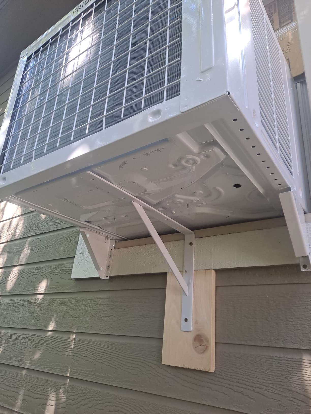 13/mo Finance Bundle of Frigidaire FHWW104WD1 Window Air Conditioner